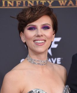 スカーレット・ヨハンソンがマフィア王に扮する！