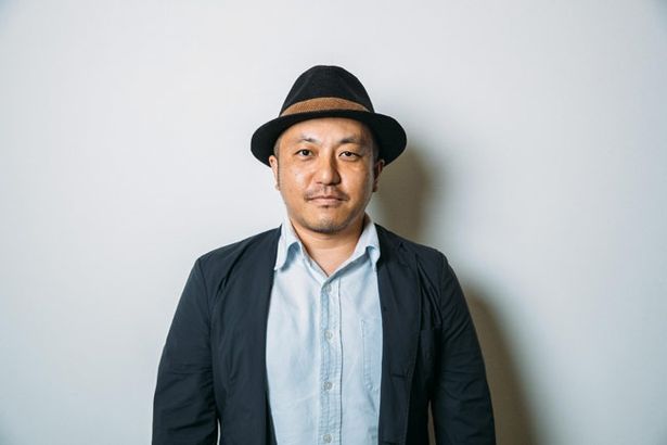 【写真を見る】日本映画界で一番勢いのある監督と言われる白石和彌。「映画作品としても自分としてもステップを踏めている気がしている」と本作への手応えは充分！
