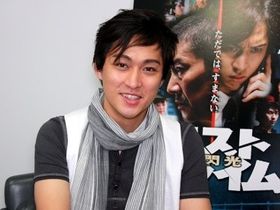 父・渡辺謙ゆずりの長身と甘いルックスの渡辺大