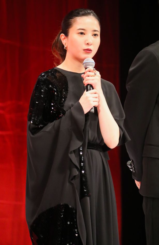 【写真を見る】「正義のセ」で新米検事を演じた吉高由里子、今度は検察事務官役に！