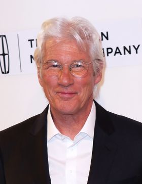 ハリウッドきってのモテ男に、おめでたいニュース！