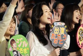 栗山千明、安達祐実らが35歳のアイドルヲタクを熱演