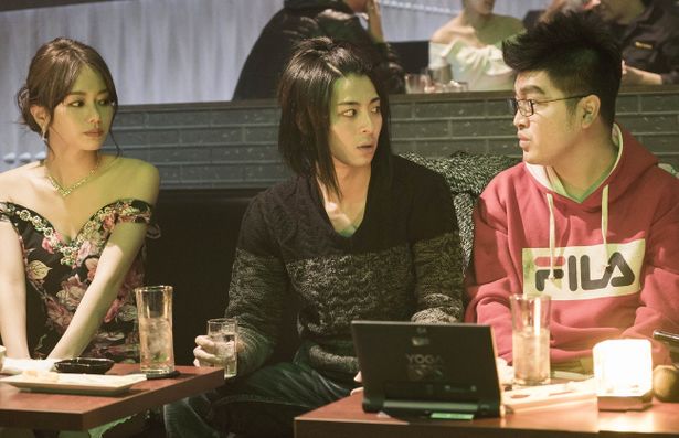 山本舞香演じるキャバ嬢は映画だけのオリジナルキャラ