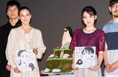 『ペンギン・ハイウェイ』初日舞台挨拶でバースデーサプライズ！