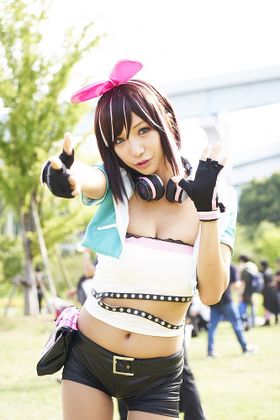  バーチャルYouTuberのキズナアイに扮した、かえるちゃんさん(@0910kaeru)