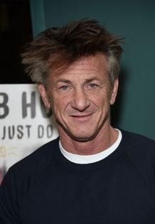 年の差彼女と交際中のショーン・ペン