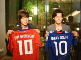 日韓『花より男子』でそれぞれ花沢類役を演じたキム・ヒョンジュンと小栗旬