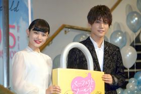 『パーフェクトワールド 君といる奇跡』のイベントに登壇した岩田剛典と杉咲花