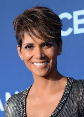 ハル・ベリーが監督デビュー！