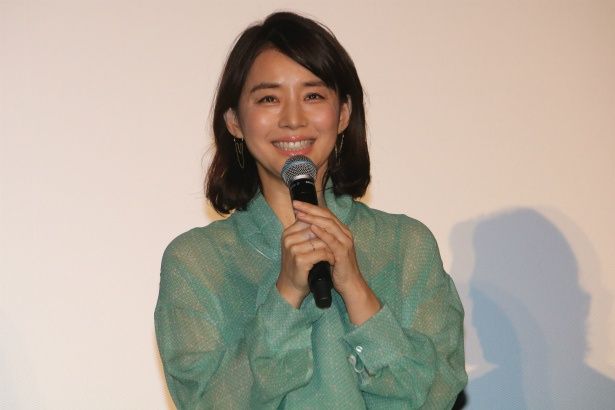 謎の女役の石田ゆり子