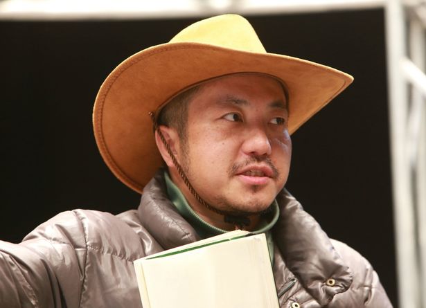 【写真を見る】メガホンをとるのはいま最も注目を集める白石和彌監督