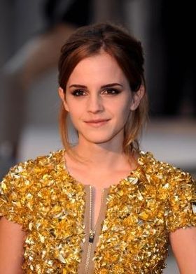 エマ・ワトソンがチャールズ皇太子の公邸クラレンスハウスの庭園で開催されるパーティに出展