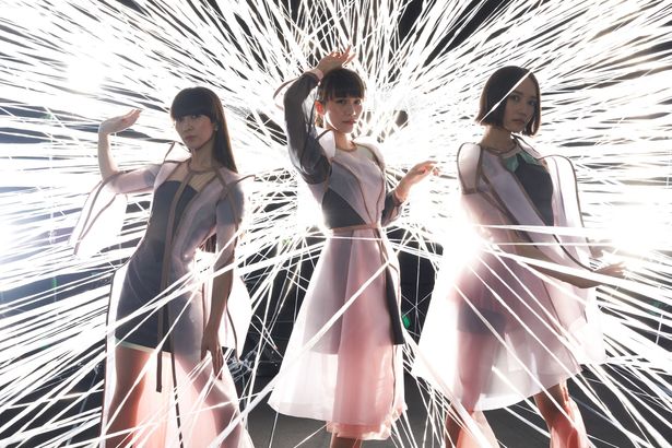 キュートでポップなアニメーションとPerfumeがコラボ⁉