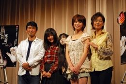 お化けも一緒にフォトセッションに参加