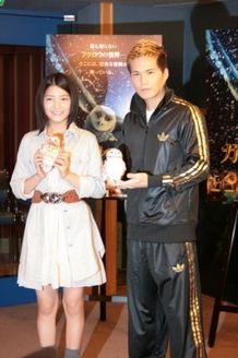 『ガフールの伝説』のアフレコ収録を行った市川隼人と川島海荷