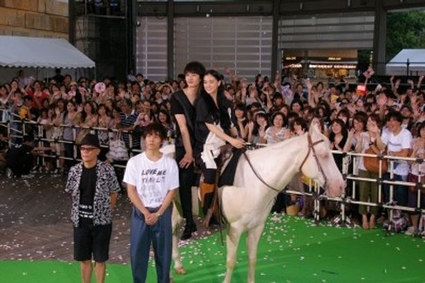 岡田将生と蒼井優と小出恵介、廣木隆一監督がプレミアイベントに登場