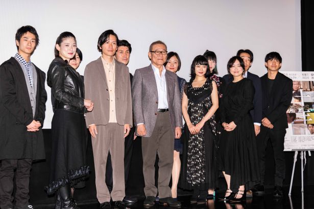 【写真を見る】豪華キャスト陣と5名の気鋭監督が集結！「10年後の自分」を語る