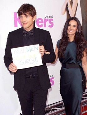 アシュトンが浮気？