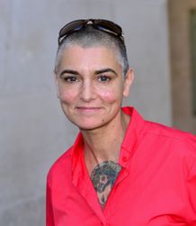 シネイド・オコナーが突然イスラム教へ改宗＆改名