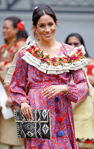 地下鉄乗車も!? ヘンリー王子夫妻、「普通の子育て」を計画中！