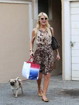 シャネルのバッグは誰のもの？