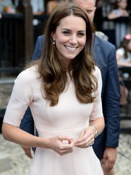 キャサリン妃が戦没者追悼礼拝に出席