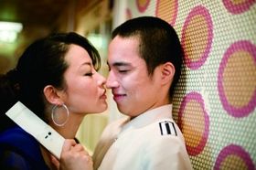 内田春菊初監督作『おまえの母ちゃんBITCH！』は、大学生と人妻のラブストーリー