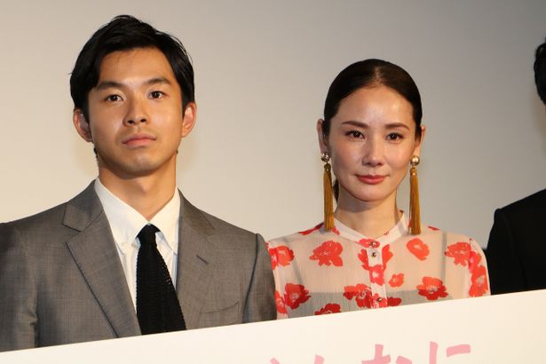 親子役を演じた太賀と吉田羊