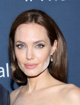 アンジェリーナ・ジョリー娘のシャイロがハンサムすぎ⁉