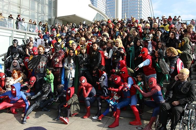 エズラ・ミラーも大興奮！「東京コミコン2018」を盛り上げたコスプレイヤーたち【写真26点】
