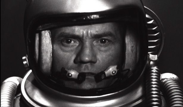 チェコ・ヌーヴェルバーグの重要人物たちがスタッフとして参加している