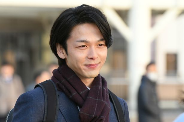 “2019年の顔”に選出された中村倫也がまさかの“非モテ系”に!?