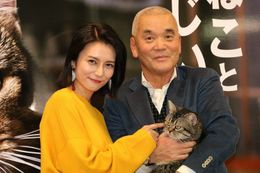 岩合光昭 写真展 「ねことじいちゃん」が開催