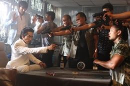 ワイルドとソフトな表情を持つソン・スンホン。こちらはワイルドな『男たちの挽歌』