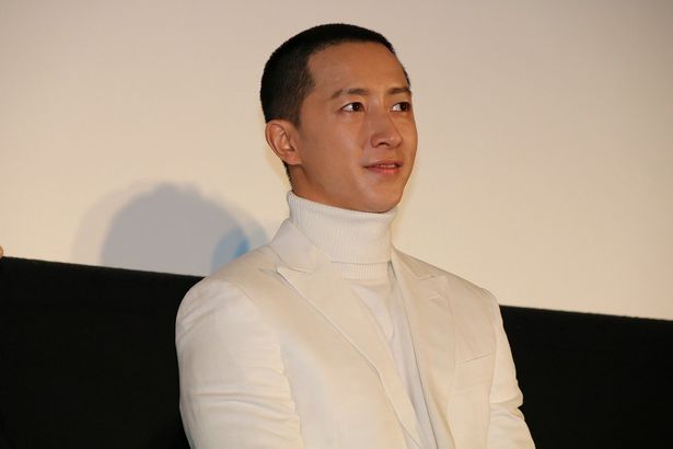 オタク系ホワイトハッカー・ハオミン役のハンギョン