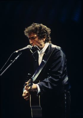 ボブ・ディランの主題歌が流れる『七つの会議』特別映像が到着