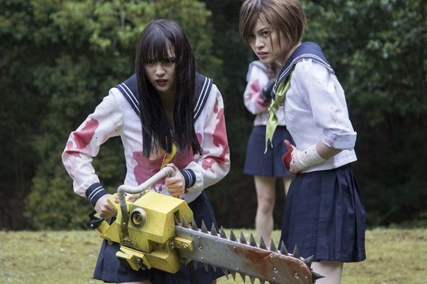 『血まみれスケバンチェーンソーRED 前編 ネロの復讐』は2月22日(金)公開