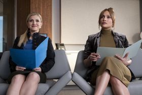 ジェニファー・ロペスがディスカウントショップの店員に!?(『セカンド・アクト』)