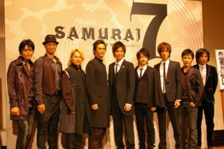 初主演・初舞台に緊張でガチガチの三浦翔平にAAA・西島隆弘「とことん甘えて」