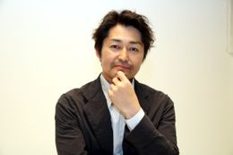 『母を亡くした時、僕は遺骨を食べたいと思った。』で主演を務めた安田顕