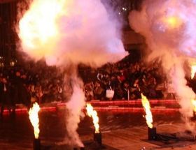 会場騒然！いきなり六本木ヒルズのアリーナが爆破!?