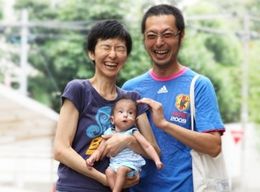 『うまれる』の企画立ち上げのきっかけは、命の原点に向き合うことで、監督自身ずっとわだかまりのあった家族との関係を取り戻すことだった