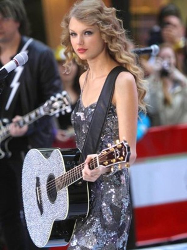 11月10日(水)にニューアルバム「Speak Now」を発売