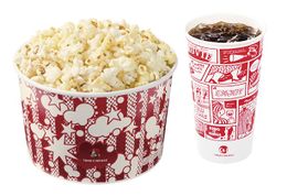 毎月ポップコーンセットがワンコインで楽しめる!?