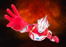 歴代の平成ウルトラマンが勢ぞろい！(写真は「ULTRA-ACT ウルトラマンメビウス」)
