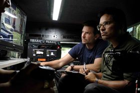 主人公を追い詰める敏腕捜査官を熱演！“伝説の運び屋”との意外な共通点とは？