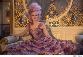 劇中でシュガー・プラムを演じているのは人気女優キーラ・ナイトレイ！