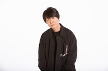 6つ子のツッコミ役、チョロ松の声を演じる神谷浩史にインタビュー