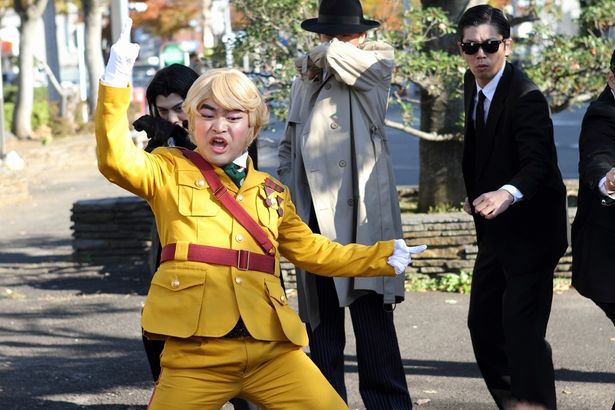 主演は「生きたパタリロ」とも呼ばれる加藤諒