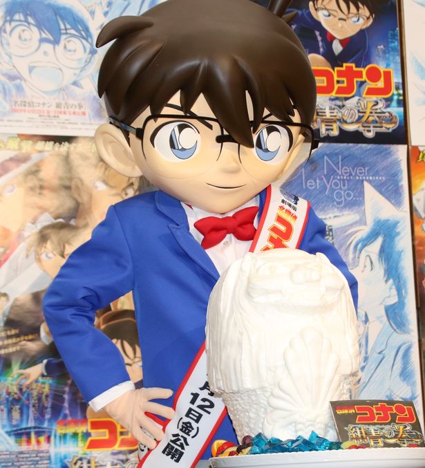 ケーキの出来栄えにご満悦!?